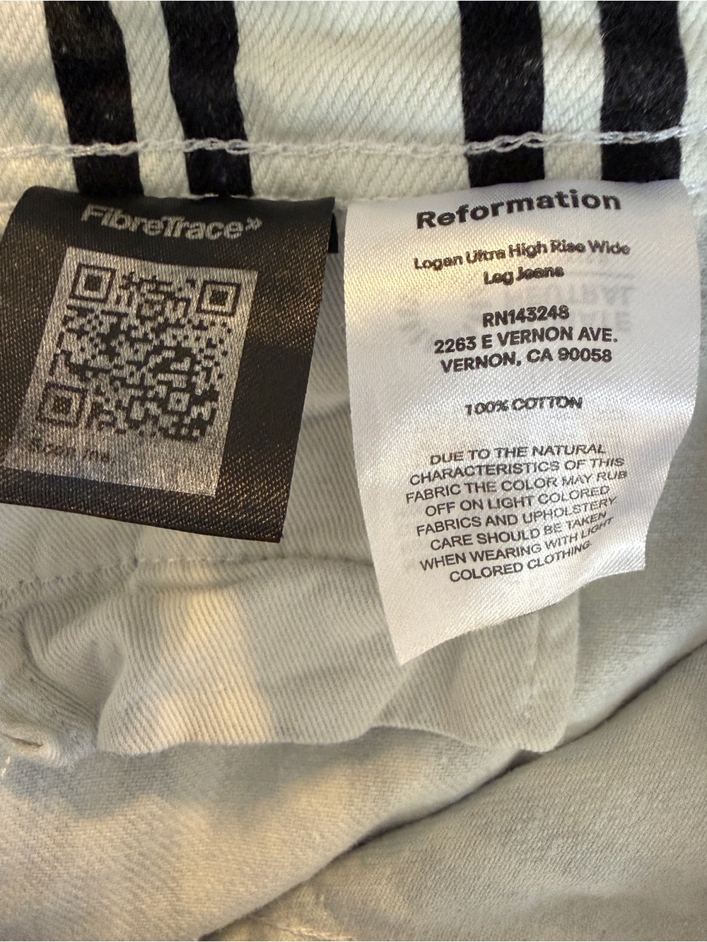 Reformation Logan Ultra High Rise Wide Leg Jeans Size 25 Black White Stripe - Picture 6 of 15